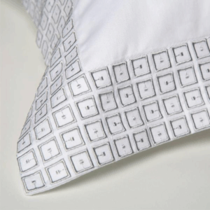 Jogo De Lençol The 325 Kent 300 Fios King Bordado Cinza