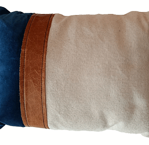 Fortuna Blue - Almofada Baguete de Valudo E Couro 35x50